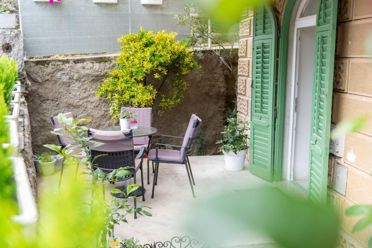 Studio Apartment Vittoria Lovran Exterior photo
