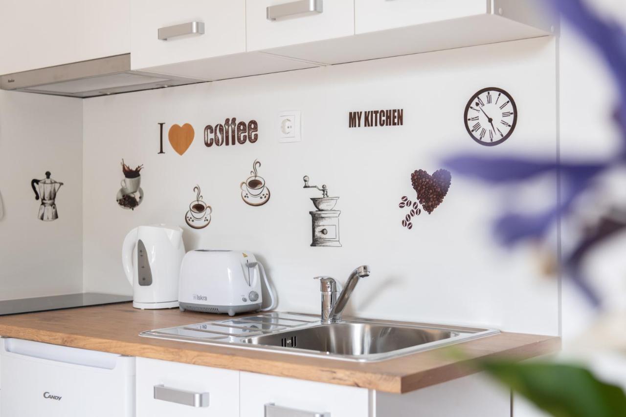 Studio Apartment Vittoria Lovran Exterior photo
