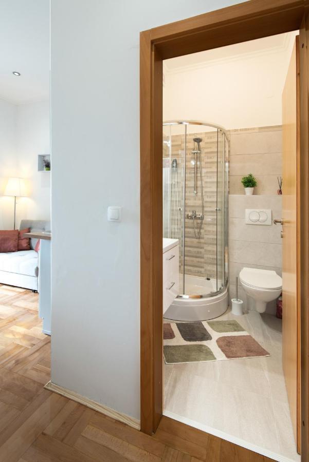 Studio Apartment Vittoria Lovran Exterior photo