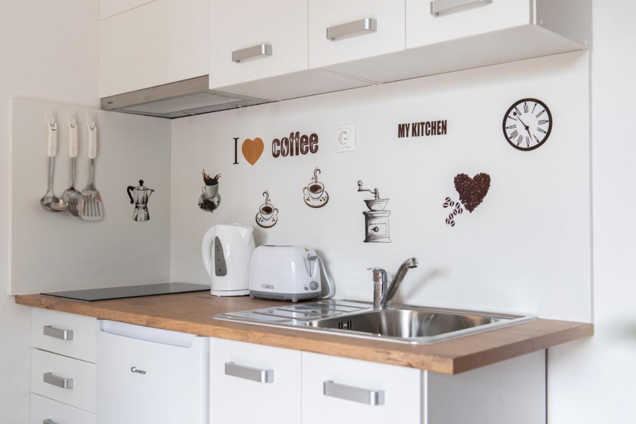 Studio Apartment Vittoria Lovran Exterior photo