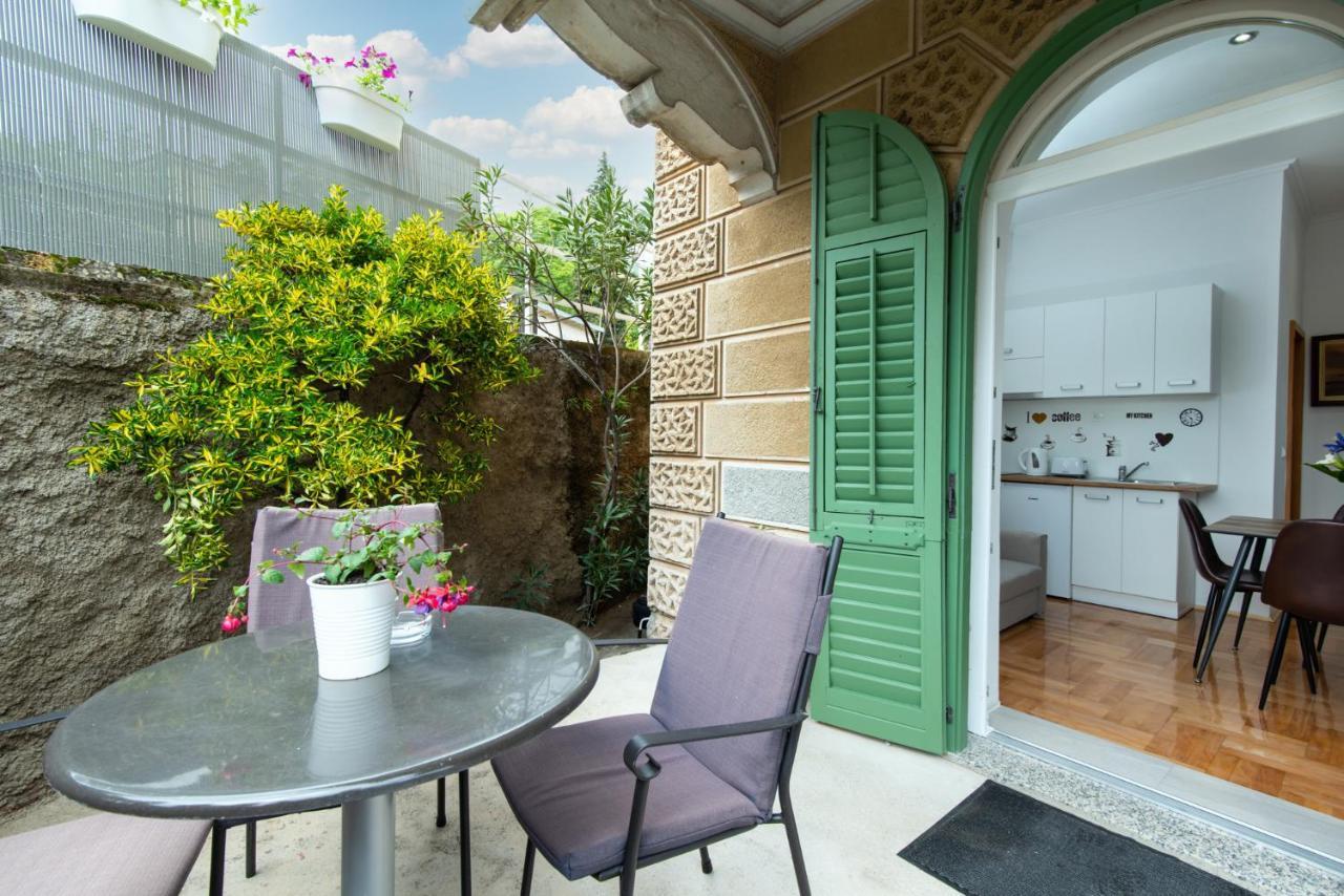 Studio Apartment Vittoria Lovran Exterior photo